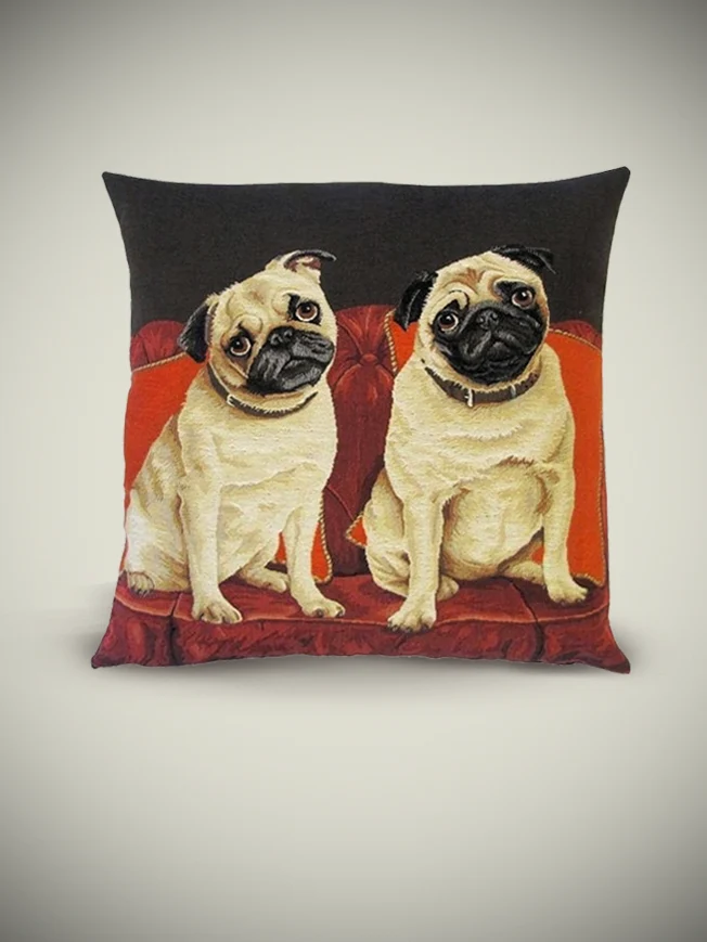Funda de Cojín 'Pugs on Sofa' con Perros Carlinos - 45x45 cm