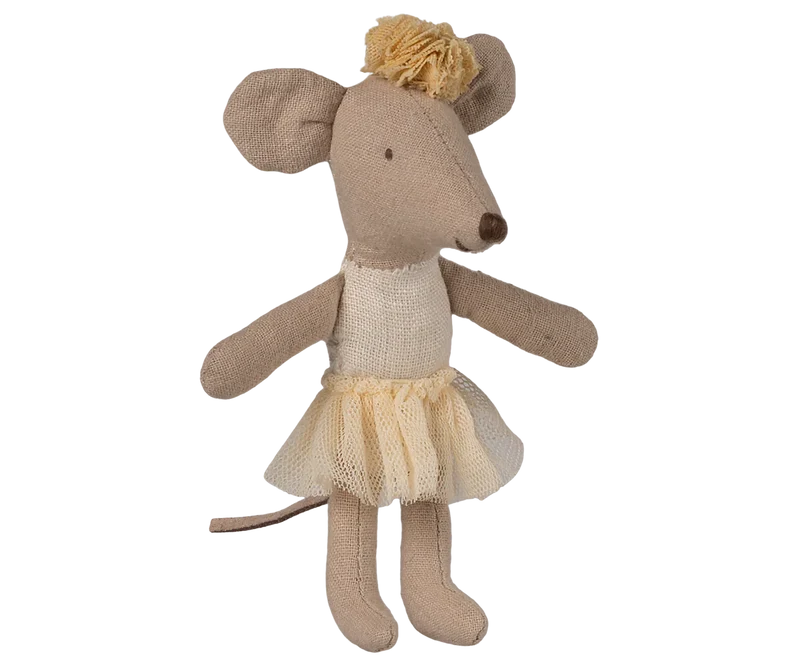 Ratoncita hermana pequeña bailarina Crema
