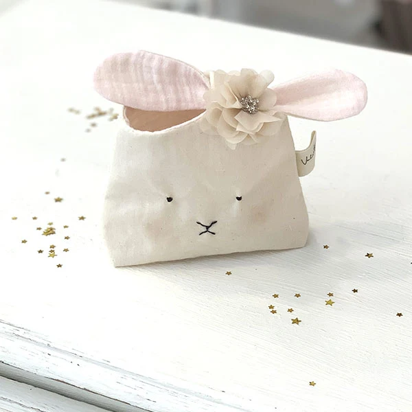 Bolsa de tela conejita y flor