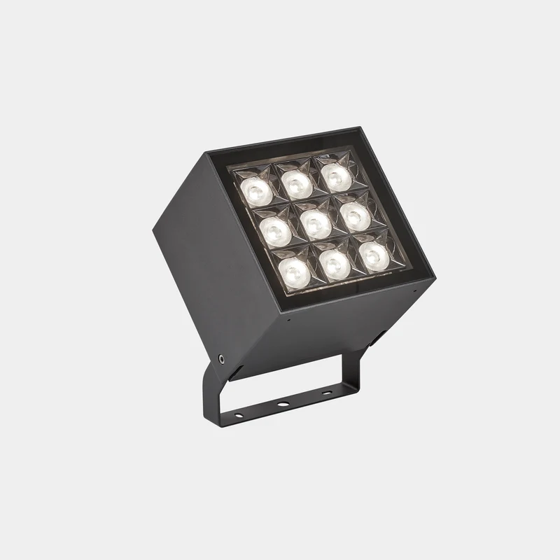 Proyector de exterior LedsC4 Cube 9 Leds LED IP66 AN13-3PV8S1OUZ5