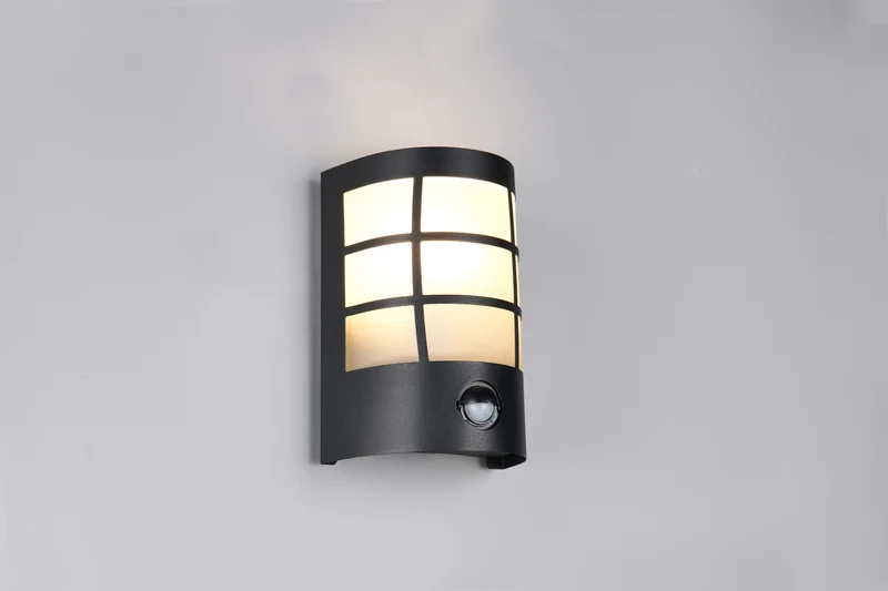 Aplique de exterior Trio Sintra acero inoxidable negro mate con sensor movimiento R26459132