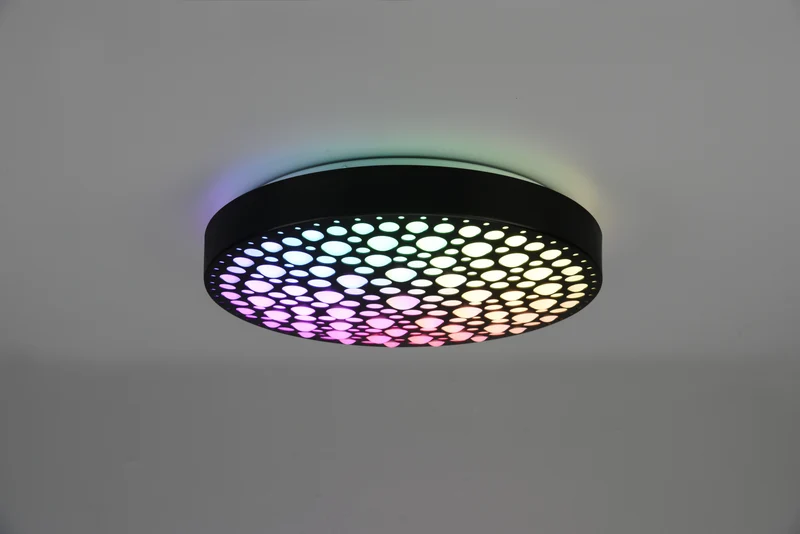 Plafón de techo Trio Chizu LED negro mate CCT Ø40,5cm R