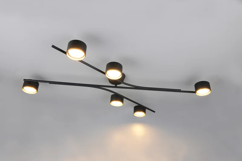 Plafón de techo Trio Coda grande LED negro y dorado 2700K 113,5cm 6