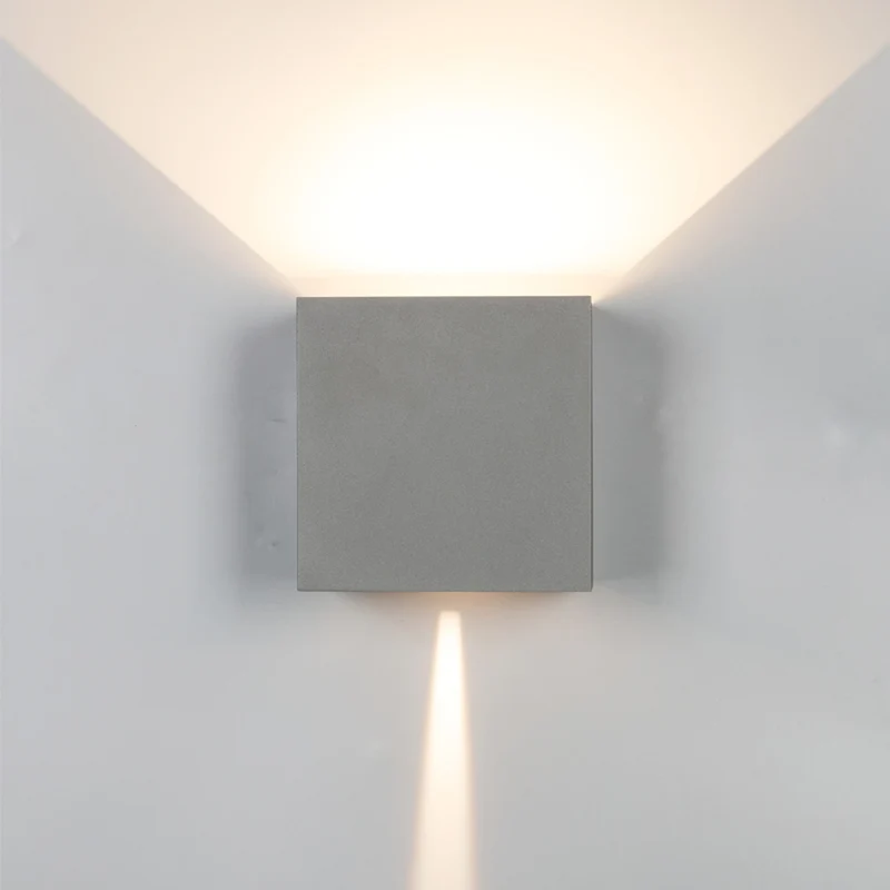 Aplique de exterior Mantra Davos LED aluminio gris oscuro 2700 regulable IP65 15cm 8609