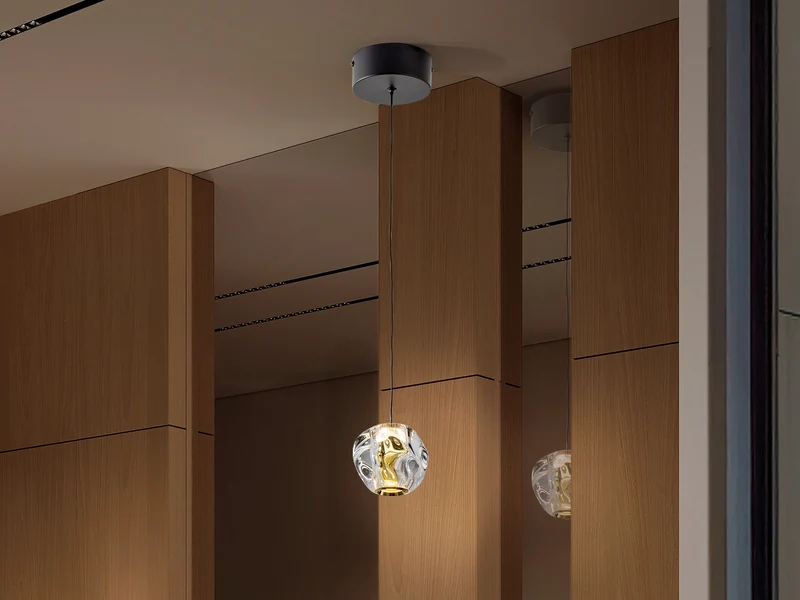 Lámpara de techo colgante Schuller Zaria 1 luz negro y dorado 3000K