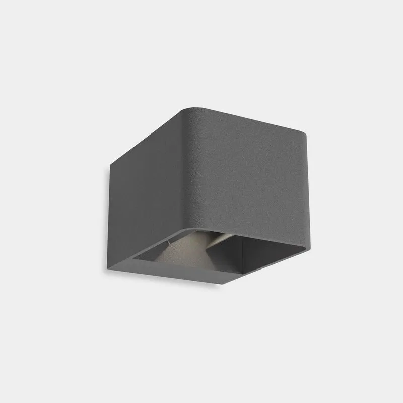 Aplique de exterior LedsC4 Wilson Square LED gris urbano mate 3000K IP65 05-9683-Z5-CL