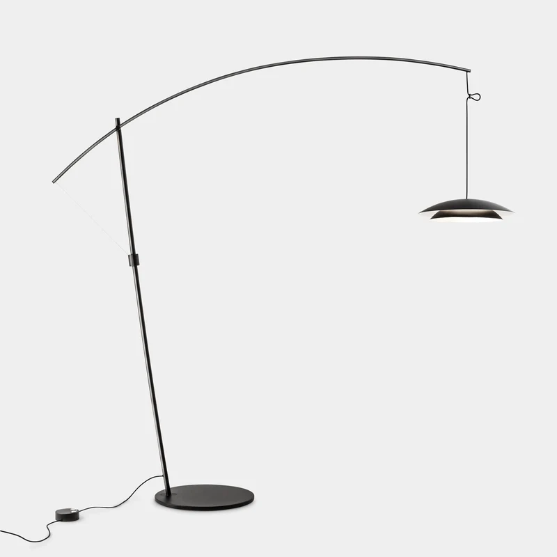 Lámpara de pie LedsC4 Noway Big LED negro CCT 25-8394-05-05 para salón