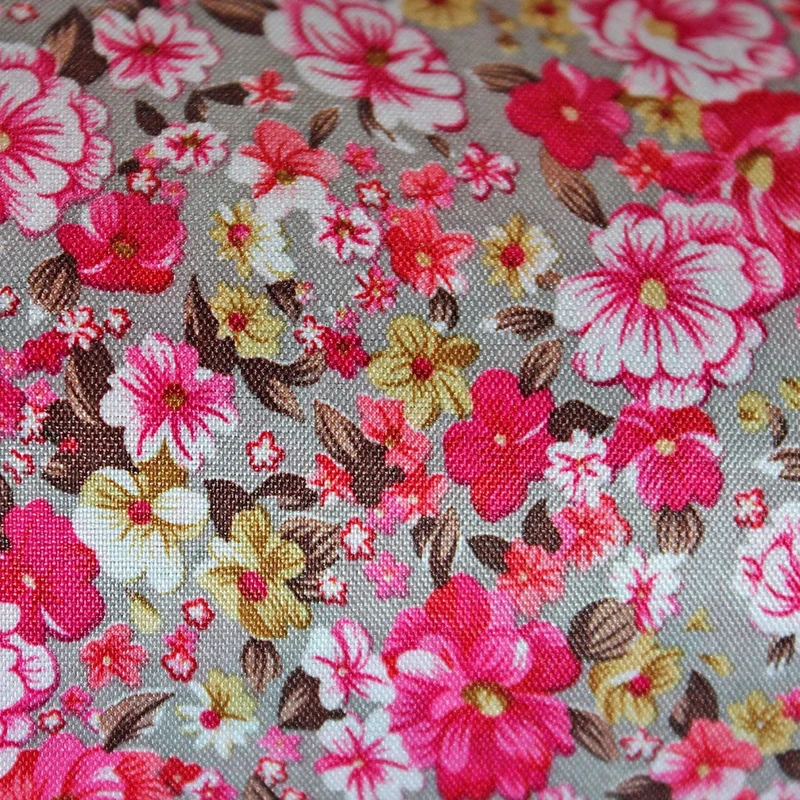 Art.7797 Tela Flores Poliéster Ancho 1.5mx1m 1pz
